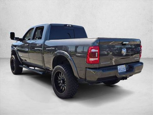 Used 2022 RAM 2500 Laramie AWD/4WD image 7