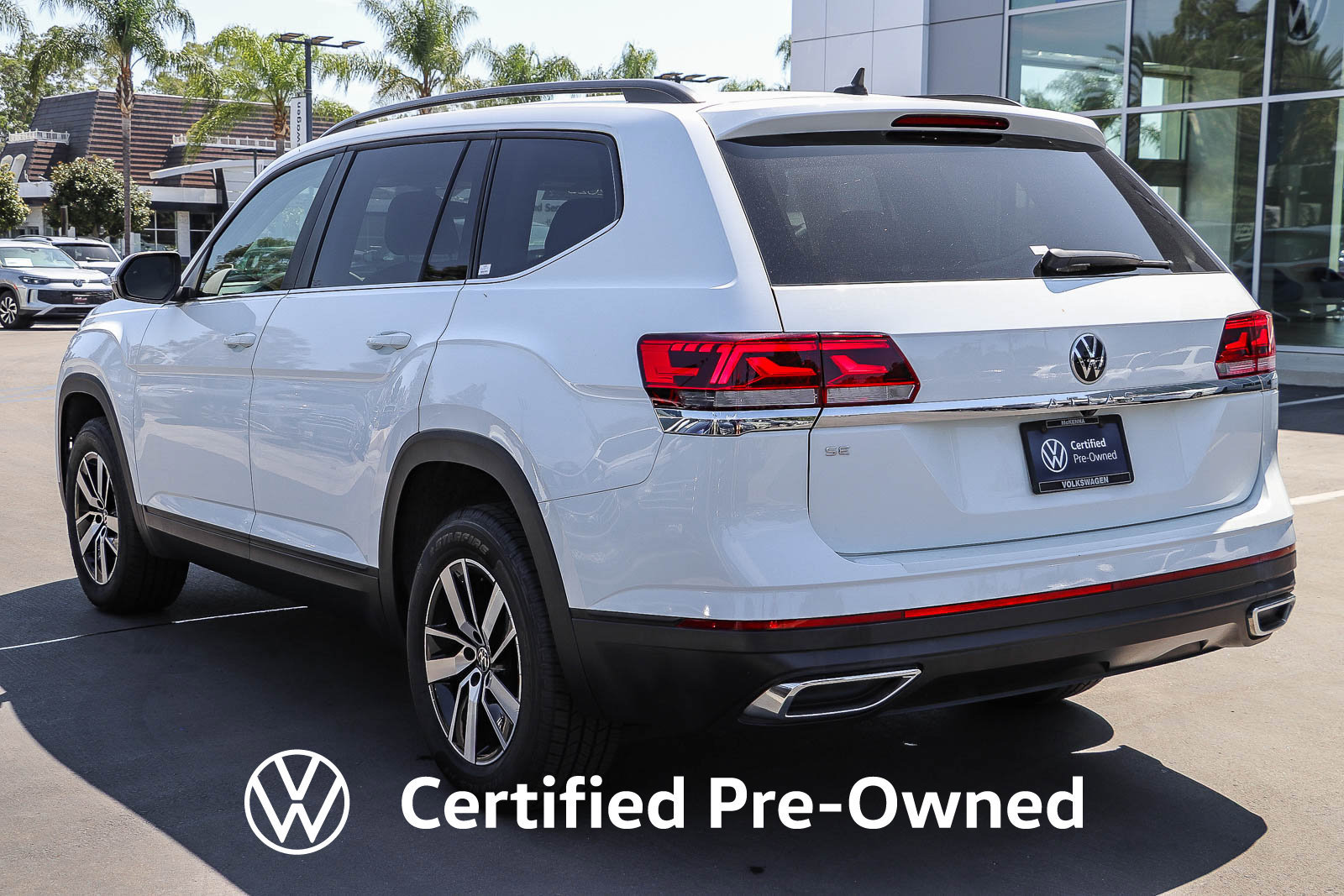 Certified 2023 Volkswagen Atlas SE FWD image 9