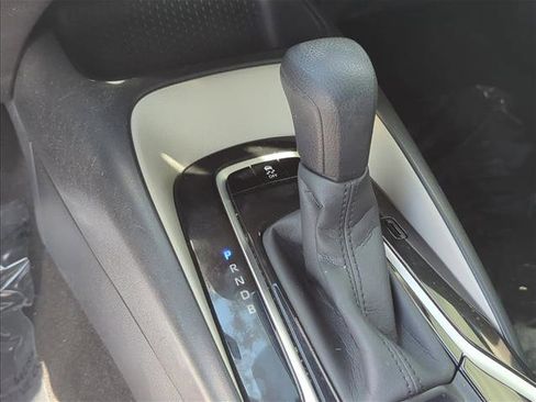 Used 2021 Toyota Corolla LE image 13