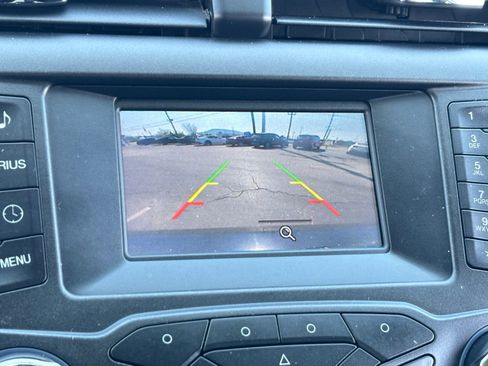 Used 2016 Ford Fusion SE w/ Equipment Group 201A image 6