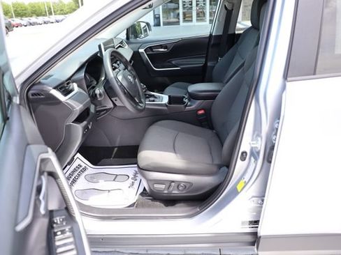 Used 2024 Toyota RAV4 XLE AWD/4WD image 13