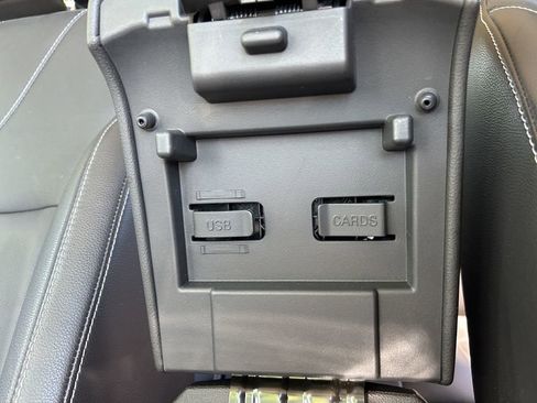 Used 2013 Ford Escape Titanium w/ Parking Technology Pkg AWD/4WD image 26