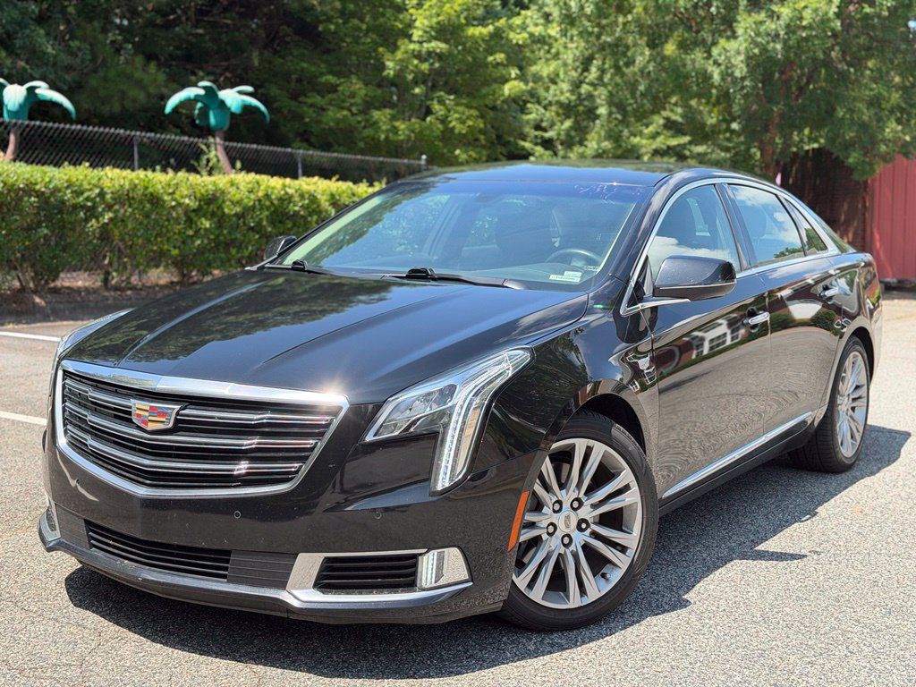 Used 2019 Cadillac XTS Luxury FWD image 1