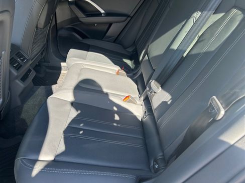 Used 2025 Audi Q5 Premium Plus w/ Premium Plus image 13