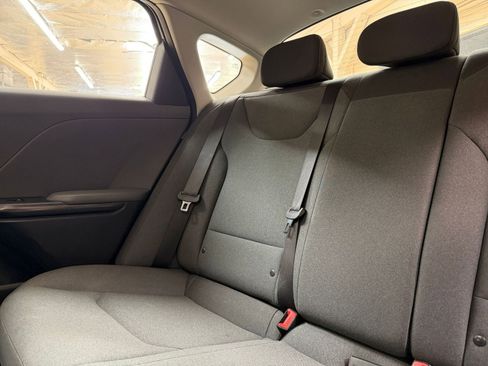 Used 2025 Kia K4 FWD image 38