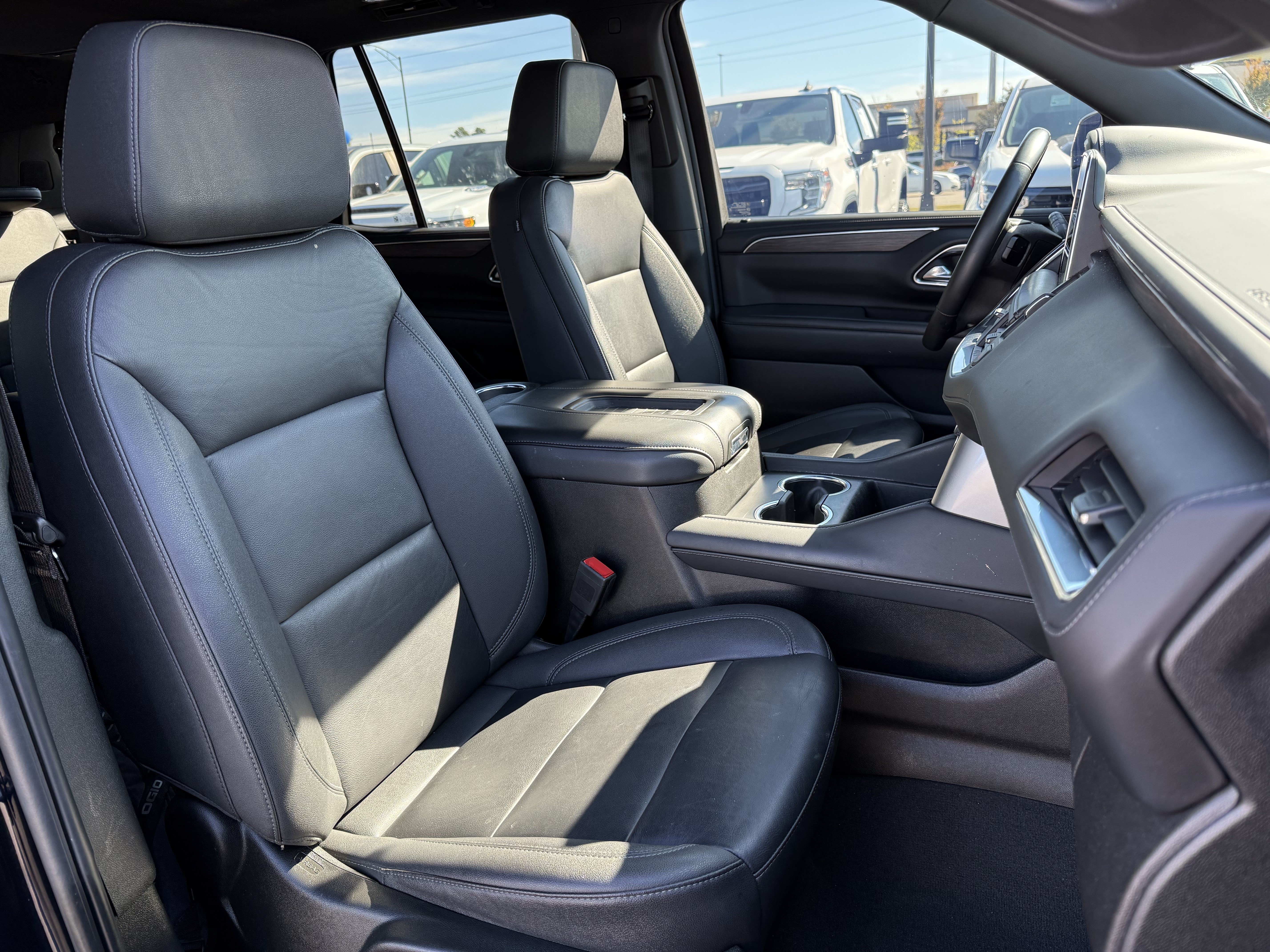 Used 2023 Chevrolet Tahoe LT RWD image 39
