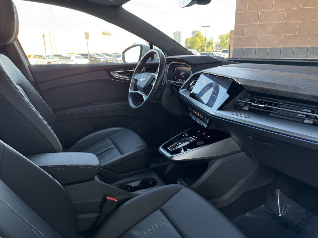 Used 2022 Audi Q4 e-tron Premium Plus w/ Premium Plus AWD/4WD image 44