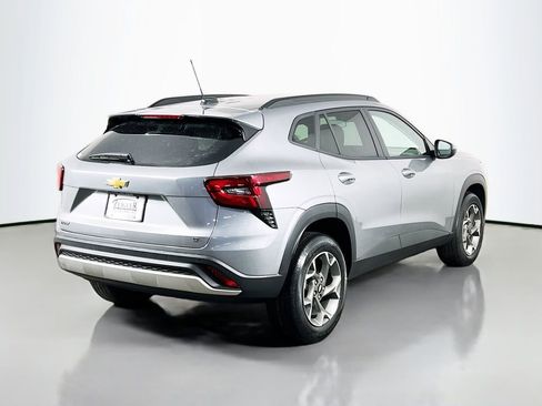 New 2026 Chevrolet Trax LT w/ Driver Confidence Package image 5