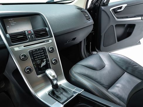 Used 2013 Volvo XC60 T6 AWD/4WD image 60