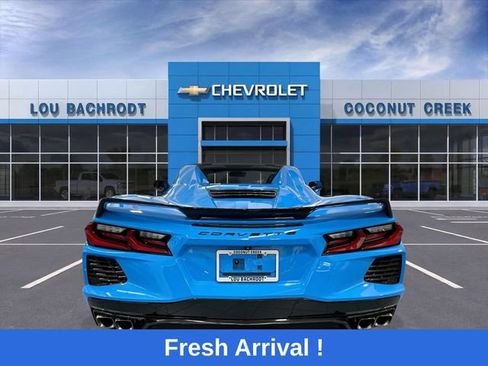 Used 2021 Chevrolet Corvette Stingray Premium Conv w/ Z51 Performance Package RWD image 7
