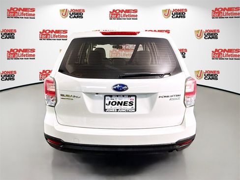 Used 2017 Subaru Forester 2.5i image 13