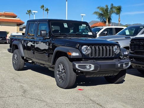 New 2026 Jeep Gladiator Sport image 1