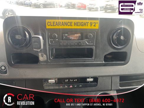 Used 2021 Mercedes-Benz Sprinter 2500 image 11