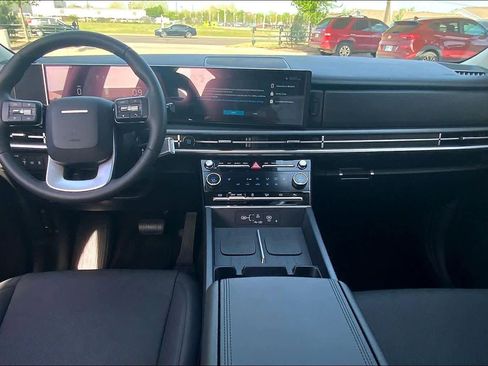 Used 2026 Hyundai Santa Fe SEL image 15