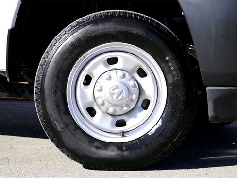 Used 2024 RAM 2500 Tradesman image 2