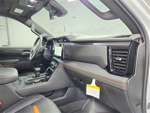 New 2026 GMC Sierra 1500 AT4 w/ AT4 Premium Package image 42