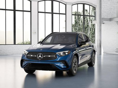 Certified 2025 Mercedes-Benz GLC 300 4MATIC image 41