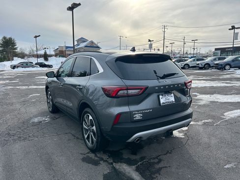 Certified 2023 Ford Escape Platinum w/ Premium Technology Package image 10