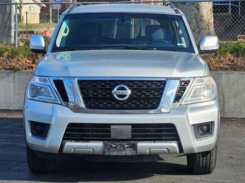Used 2017 Nissan Armada SV image 8