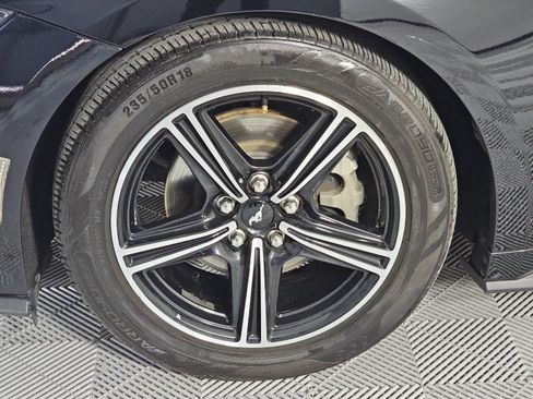 Used 2025 Ford Mustang Premium RWD image 10