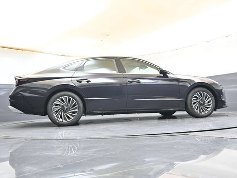 New 2026 Hyundai Sonata Limited FWD image 33