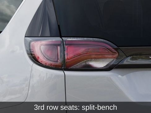 New 2026 Chrysler Voyager LX image 10