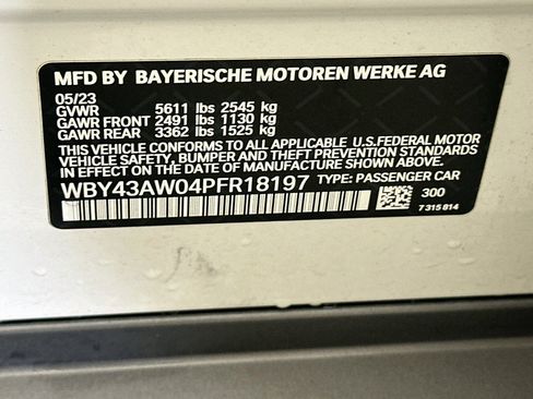 Used 2023 BMW i4 eDrive35 w/ Premium Package RWD image 12