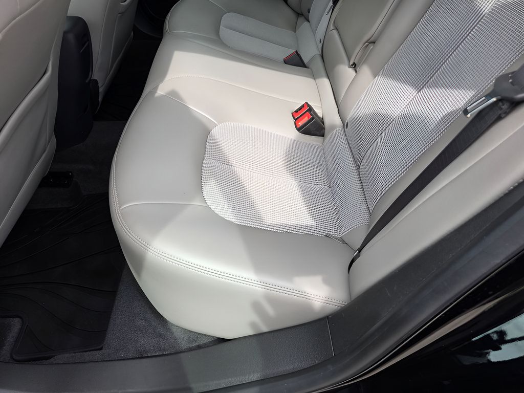 Used 2016 Buick Verano Sport Touring FWD image 24