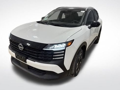 New 2026 Nissan Kicks SV w/ SV Premium Package image 32