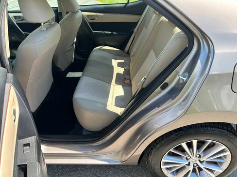 Used 2014 Toyota Corolla LE FWD image 13