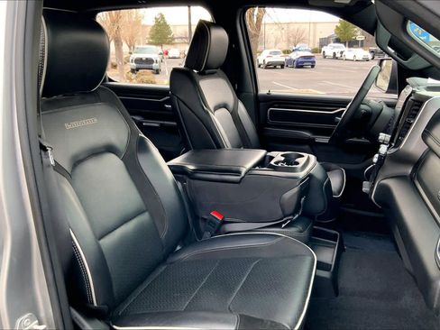 Used 2025 RAM 1500 Laramie image 9