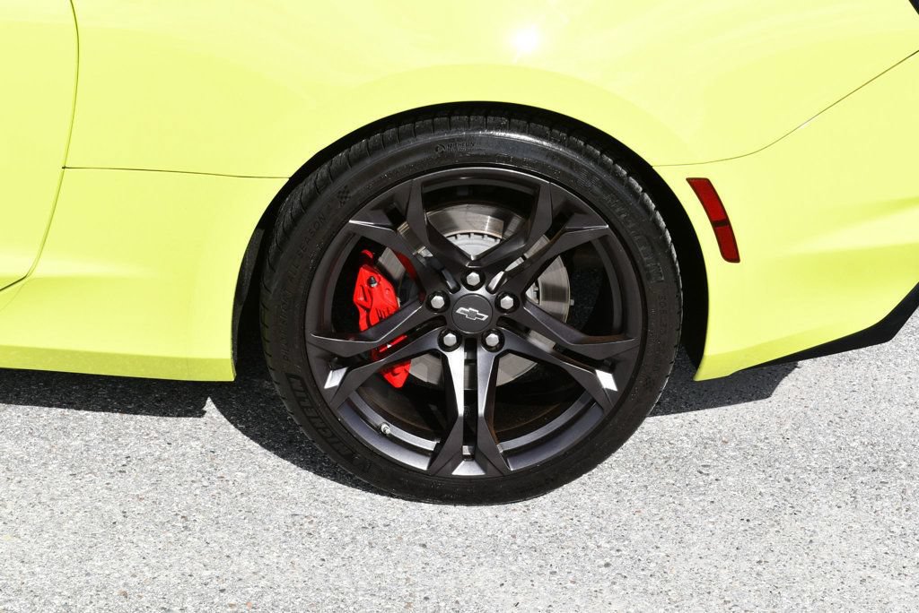 Used 2021 Chevrolet Camaro SS RWD image 61