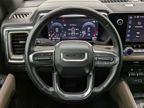 Used 2024 GMC Canyon Denali AWD/4WD image 23