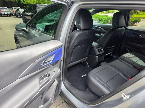 New 2026 Chevrolet Equinox EV LT AWD/4WD image 15