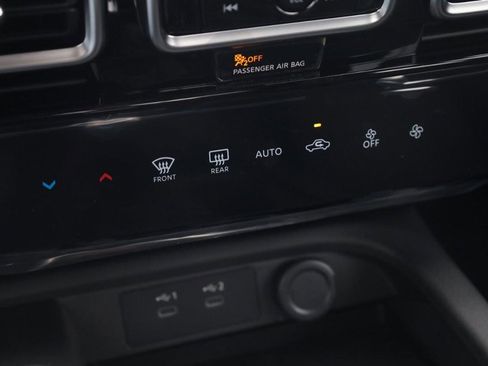 New 2026 Nissan Sentra SV w/ Floor Mat Package image 15