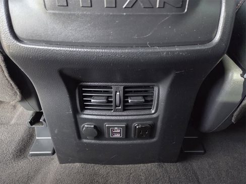 Used 2021 Nissan Titan PRO-4X w/ Pro-4x Utility Package image 19