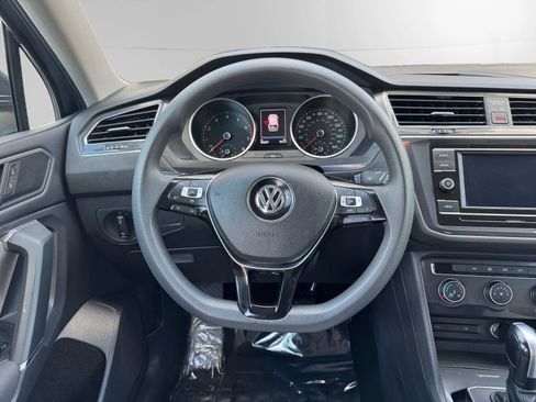 Used 2020 Volkswagen Tiguan S w/ 3rd Row Seat Package image 14