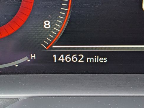 Used 2024 Nissan Z Sport w/ Floor Mat Package image 23