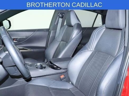 Used 2022 Toyota Venza Limited AWD/4WD image 20