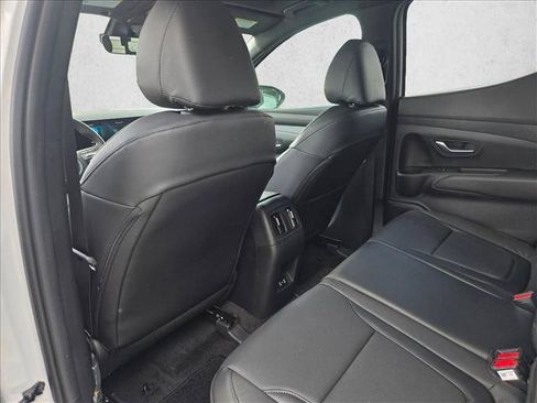 New 2026 Hyundai Santa Cruz SEL FWD image 13