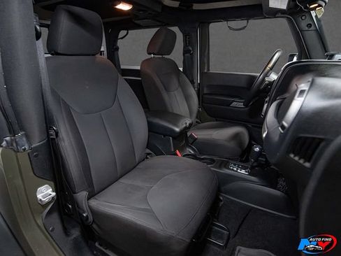 Used 2015 Jeep Wrangler Sport AWD/4WD image 8