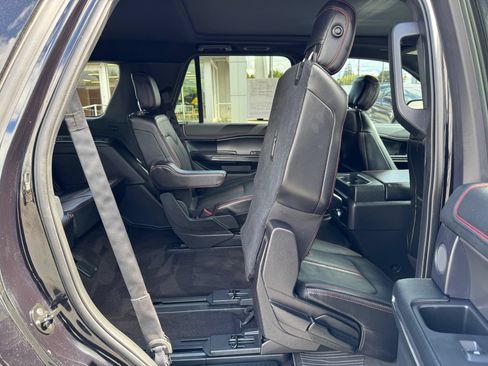Certified 2020 Ford Expedition Limited w/ Equipment Group 303A AWD/4WD image 30