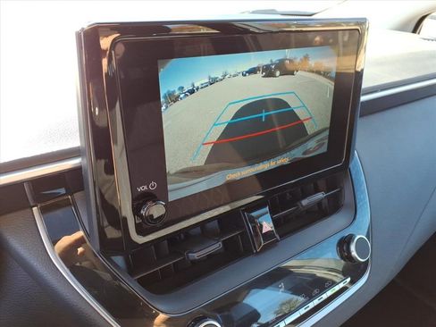 Certified 2024 Toyota Corolla LE image 15