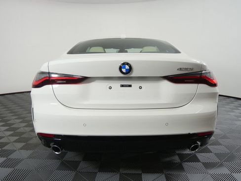New 2026 BMW 430i Coupe w/ Premium Package image 4