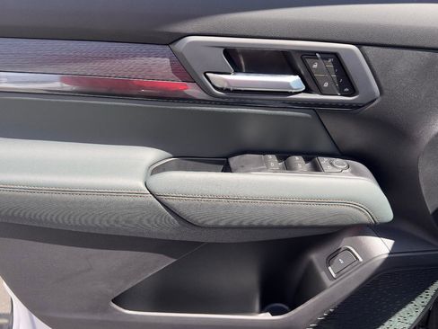 New 2026 GMC Terrain AT4 w/ Convenience Package III AWD/4WD image 14