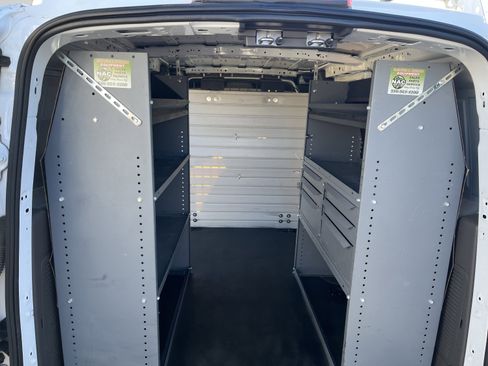 Used 2019 Ford Transit Connect XL image 18