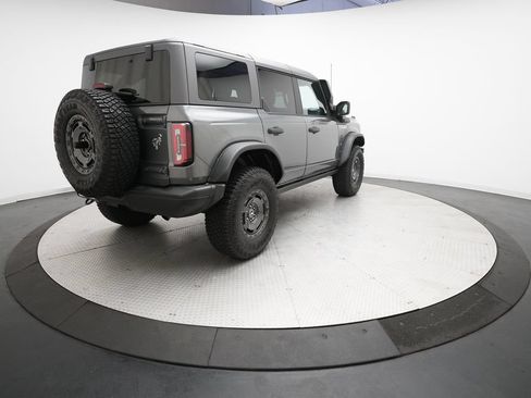 Used 2024 Ford Bronco Everglades AWD/4WD image 34