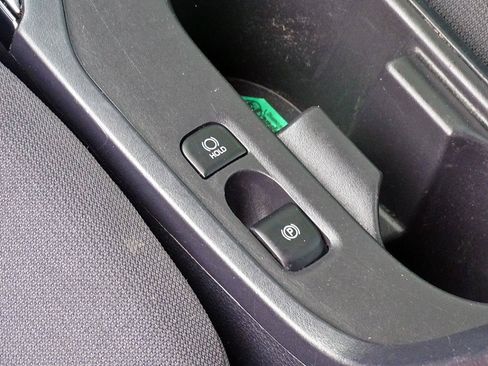 Used 2023 Toyota Corolla LE FWD image 23
