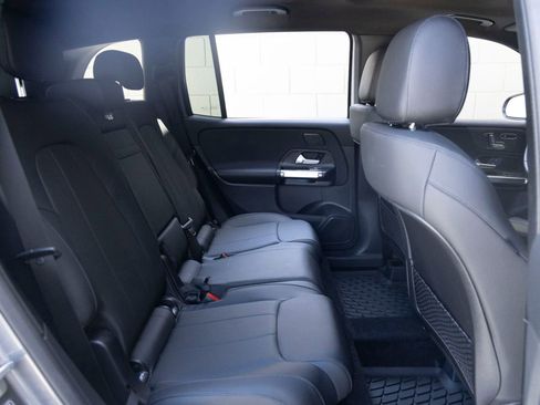 Used 2026 Mercedes-Benz GLB 250 image 24