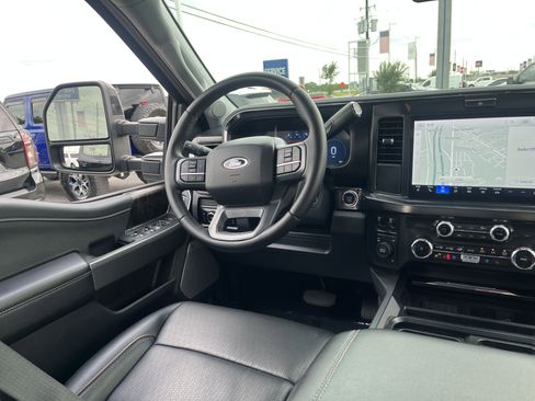 Used 2026 Ford F250 Lariat AWD/4WD image 35